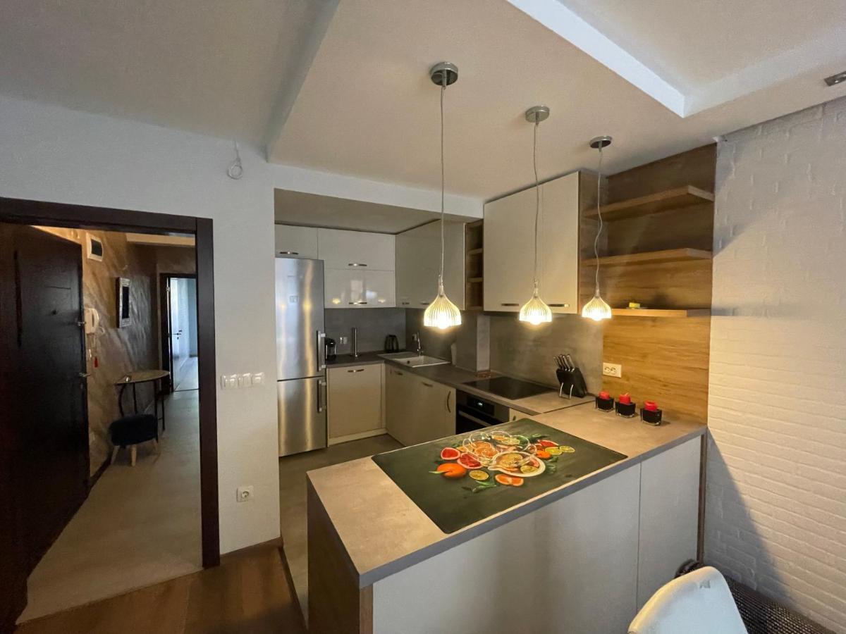Luxury Apartments In Top City Center Varna 1 Exterior photo