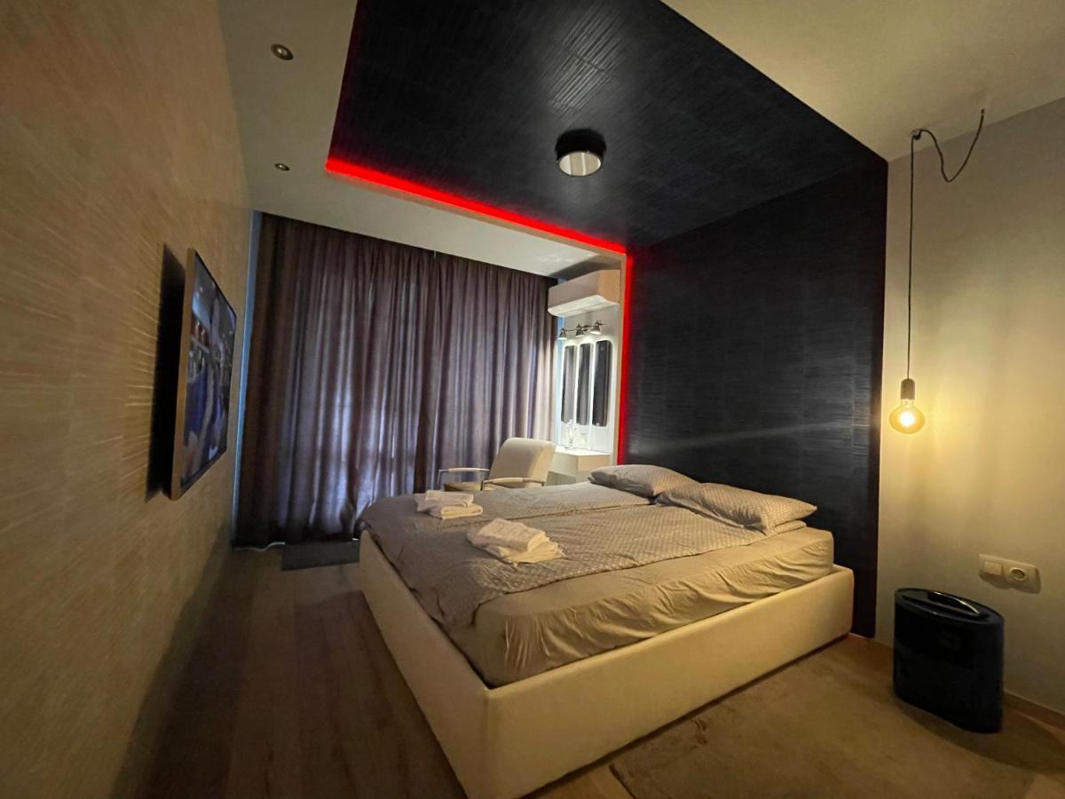 Luxury Apartments In Top City Center Varna 1 Exterior photo