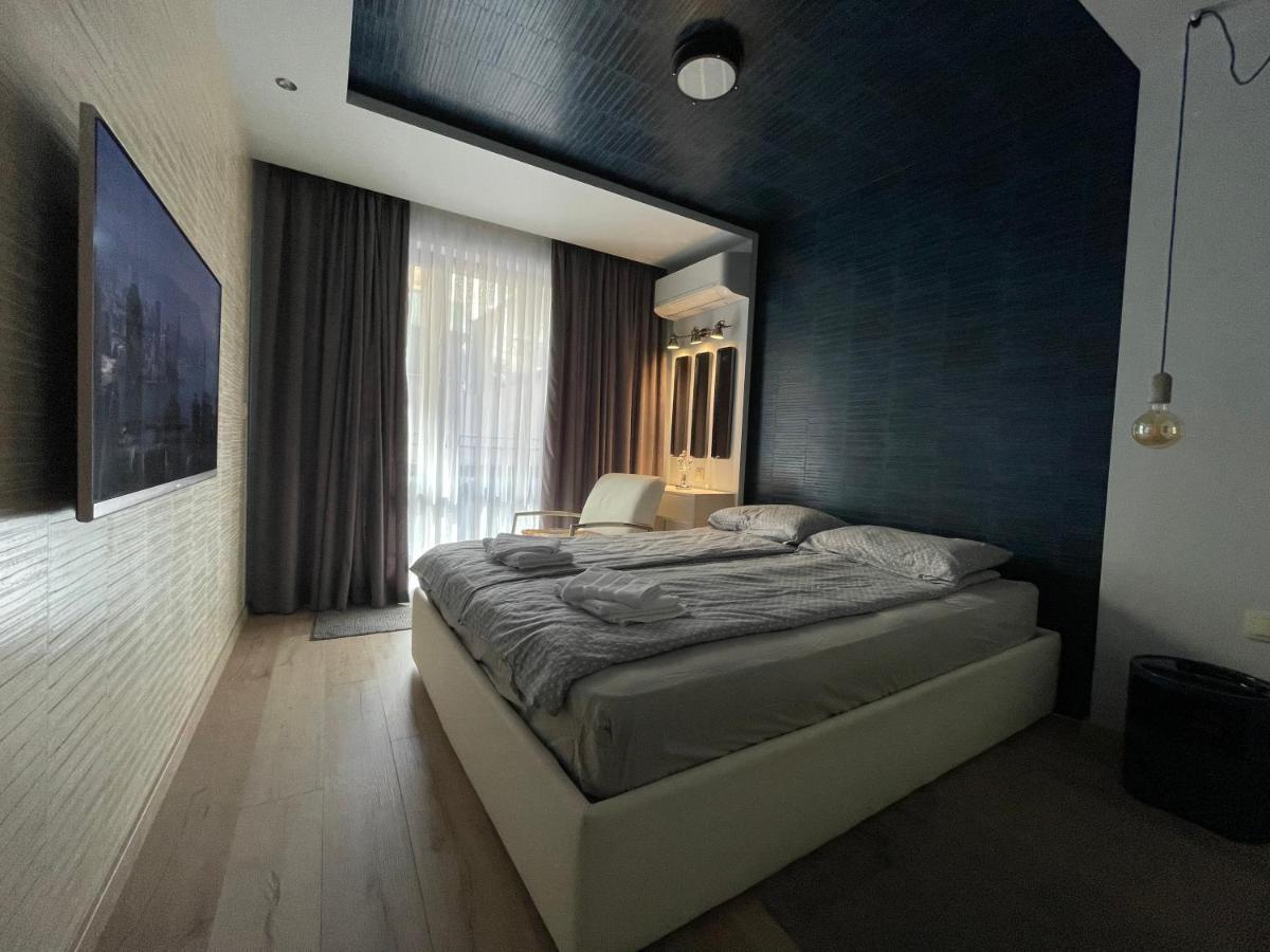 Luxury Apartments In Top City Center Varna 1 Exterior photo